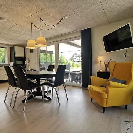 Dom wakacyjny Modern With Nature Views In Ls *